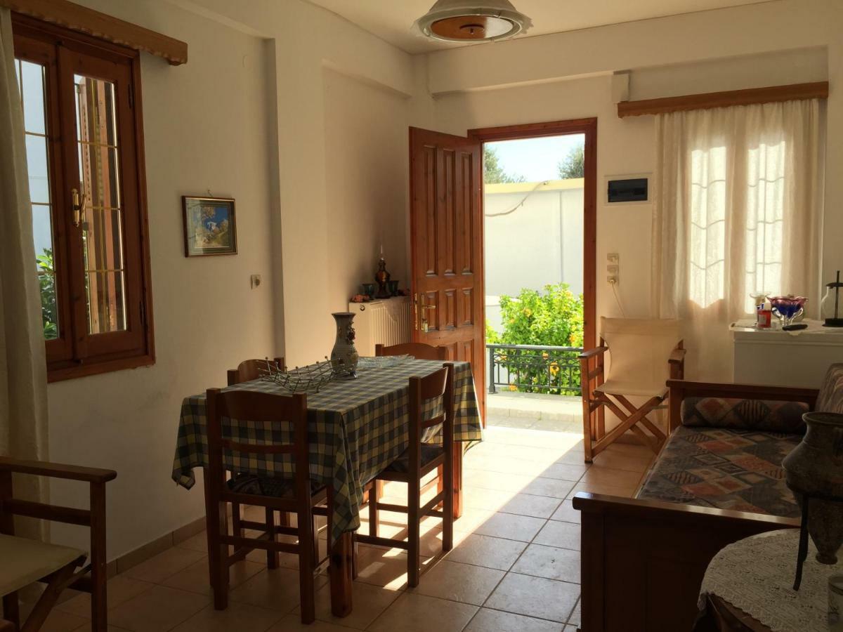 Kampos Marathokampou Livanina Apartments מראה חיצוני תמונה
