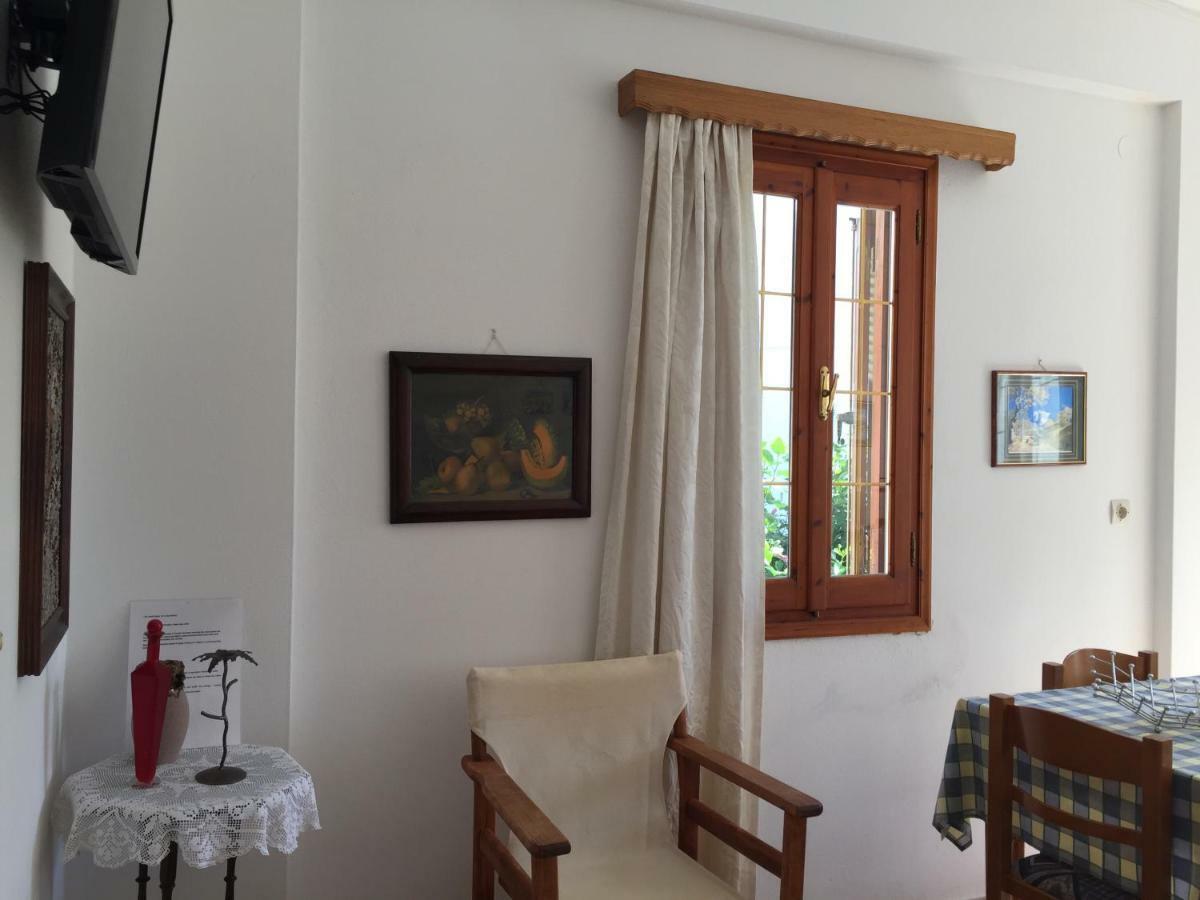 Kampos Marathokampou Livanina Apartments מראה חיצוני תמונה