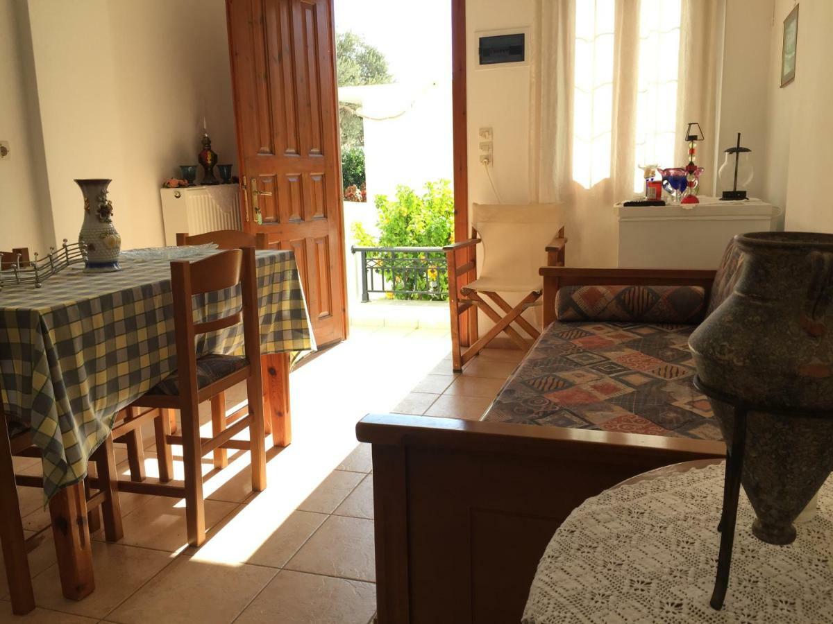 Kampos Marathokampou Livanina Apartments מראה חיצוני תמונה